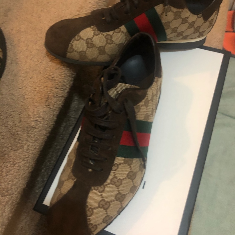 Gucci vintage sneakers